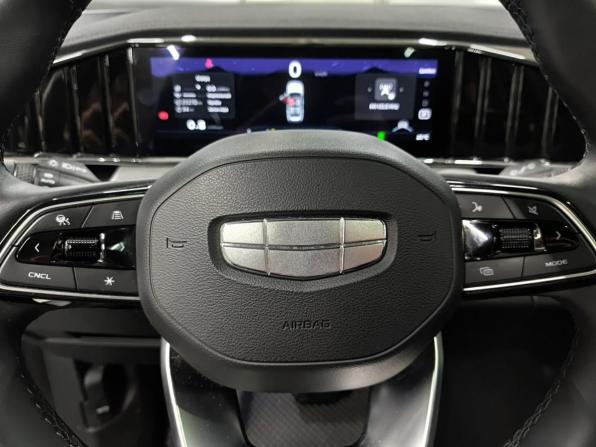 Geely Atlas II с пробегом 2024 года, цена 3 160 000 рублей, 23269 км, внедорожник, Автокод Объявления
