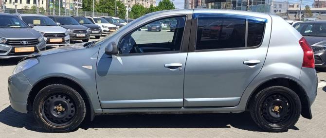 Renault Sandero I с пробегом 2011 года, цена 415 000 рублей, 282000 км, хэтчбек, Автокод Объявления
