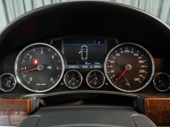 Volkswagen Touareg I Рестайлинг с пробегом 2007 года, цена 1 299 000 рублей, 230451 км, внедорожник, Автокод Объявления