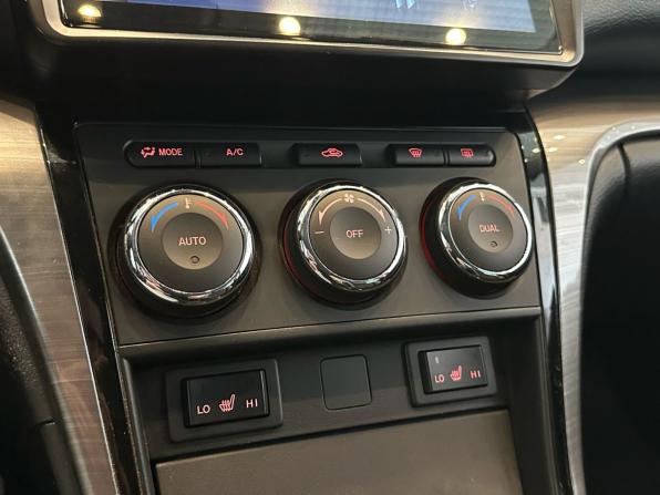Mazda 6 II (GH) Рестайлинг с пробегом 2012 года, цена 1 025 000 рублей, 189985 км, седан, Автокод Объявления