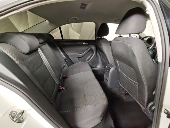 Volkswagen Jetta VI с пробегом 2011 года, цена 969 000 рублей, 81105 км, седан, Автокод Объявления