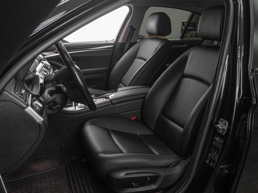 BMW 5 серии VI (F10/F11/F07) Рестайлинг Тюмень  - изображение 15