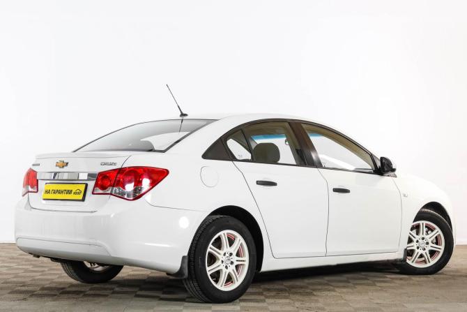 Chevrolet Cruze I с пробегом 2012 года, цена 699 000 рублей, 329596 км, седан, Автокод Объявления