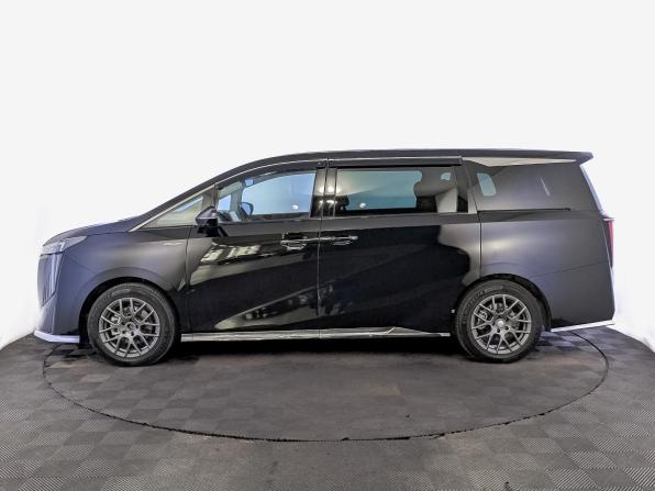 GAC Trumpchi M8 II с пробегом 2023 года, цена 4 350 000 рублей, 3939 км, минивэн, Автокод Объявления
