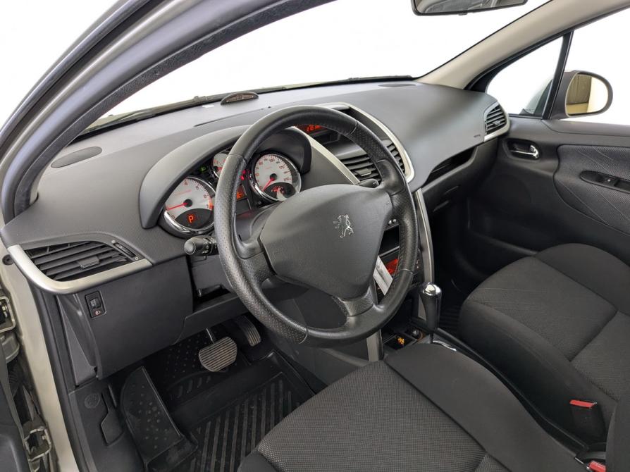 Peugeot 207 I Москва  - изображение 16