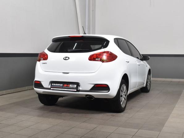 Kia Ceed II Рестайлинг с пробегом 2015 года, цена 919 995 рублей, 131048 км, хэтчбек, Автокод Объявления