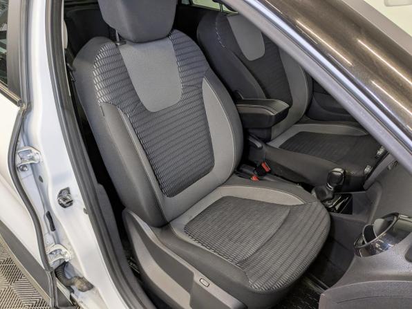 Renault Kaptur I с пробегом 2017 года, цена 1 345 000 рублей, 120482 км, внедорожник, Автокод Объявления
