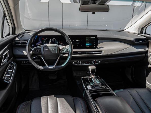 BAIC U5 Plus с пробегом 2023 года, цена 1 290 000 рублей, 45876 км, седан, Автокод Объявления