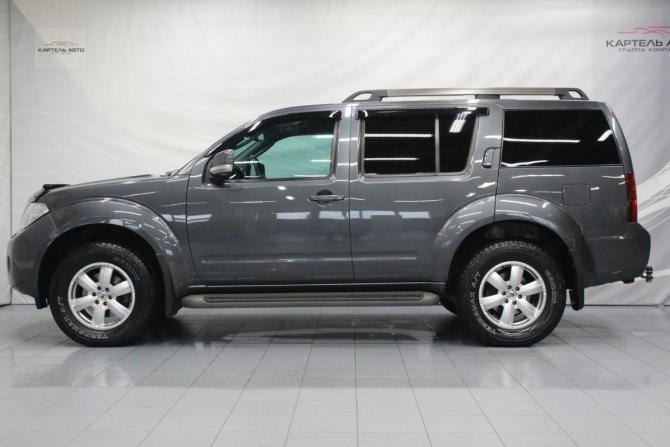 Nissan Pathfinder III Рестайлинг с пробегом 2013 года, цена 1 729 000 рублей, 153000 км, внедорожник, Автокод Объявления