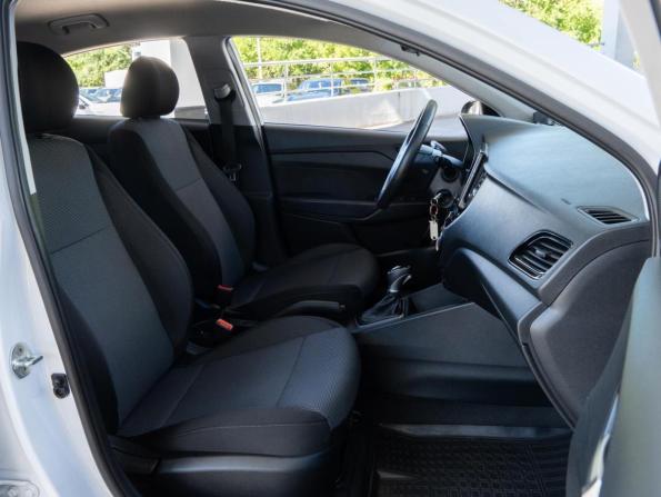 Hyundai Solaris II Рестайлинг с пробегом 2022 года, цена 1 729 000 рублей, 66459 км, седан, Автокод Объявления