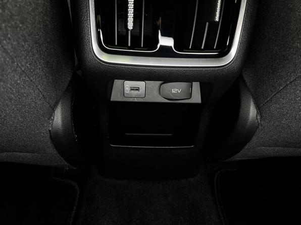 FAW Bestune B70 I с пробегом 2023 года, цена 1 730 000 рублей, 13000 км, лифтбек, Автокод Объявления