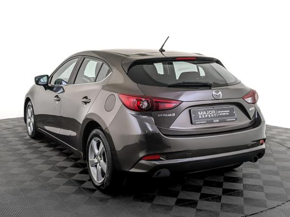 Mazda 3 III (BM) Рестайлинг с пробегом 2017 года, цена 1 535 000 рублей, 136614 км, хэтчбек, Автокод Объявления