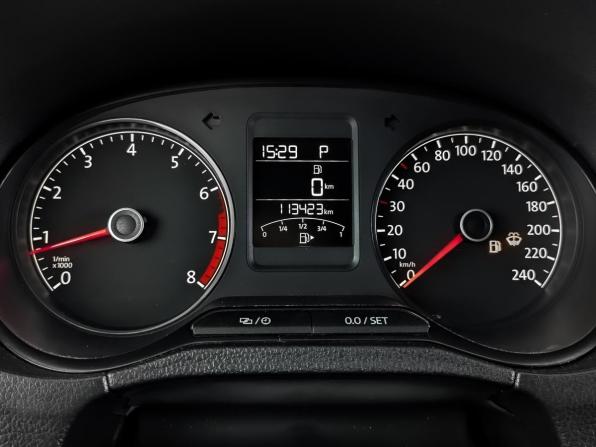 Volkswagen Polo V Рестайлинг с пробегом 2019 года, цена 1 215 000 рублей, 113112 км, седан, Автокод Объявления