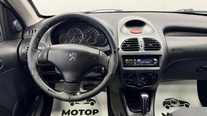 Peugeot 206 с пробегом 2004 года, цена 115 000 рублей, 193125 км, хэтчбек, Автокод Объявления