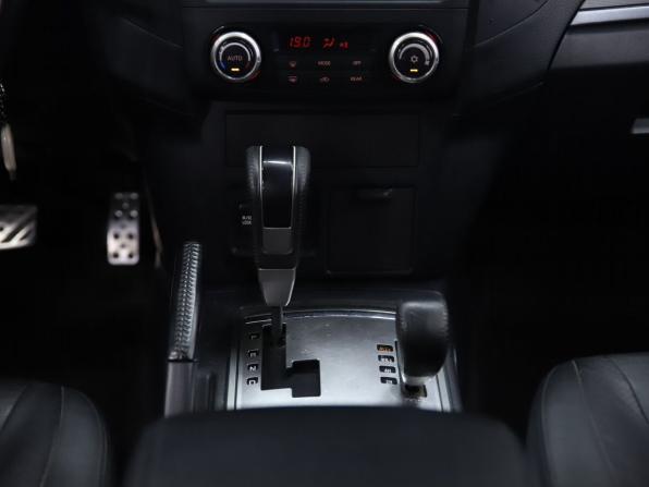 Mitsubishi Pajero IV Рестайлинг 1 с пробегом 2012 года, цена 1 350 000 рублей, 171938 км, внедорожник, Автокод Объявления