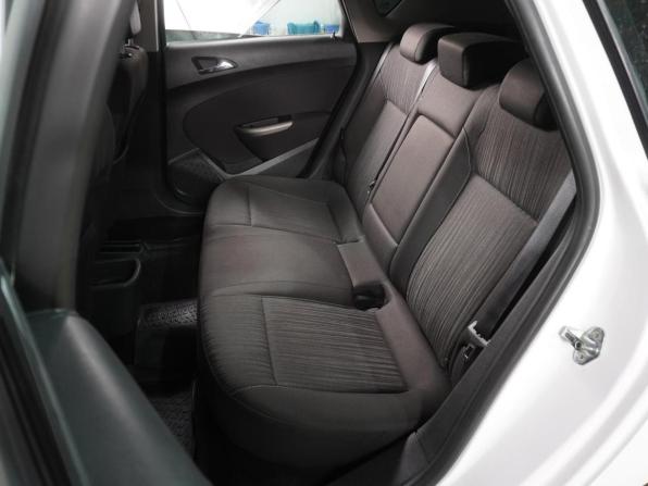 Opel Astra J с пробегом 2012 года, цена 749 000 рублей, 228940 км, хэтчбек, Автокод Объявления