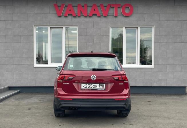 Volkswagen Tiguan II с пробегом 2020 года, цена 2 540 000 рублей, 104200 км, внедорожник, Автокод Объявления