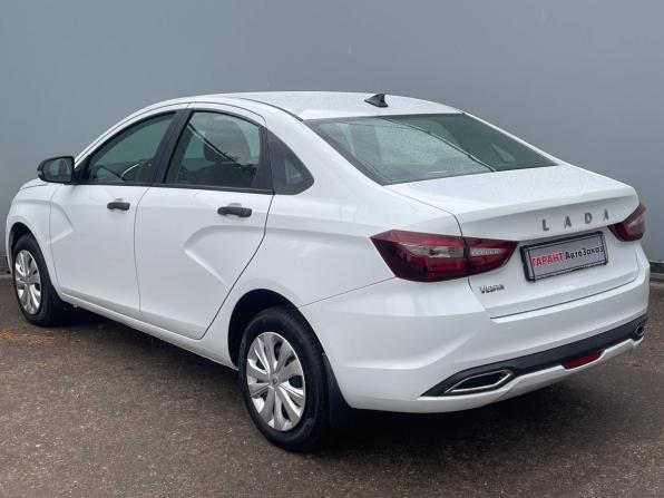 Lada (ВАЗ) Vesta I Рестайлинг (NG) с пробегом 2024 года, цена 1 045 000 рублей, 88796 км, седан, Автокод Объявления