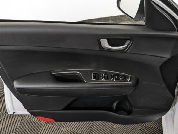 Kia Optima IV Рестайлинг с пробегом 2018 года, цена 1 590 000 рублей, 171095 км, седан, Автокод Объявления
