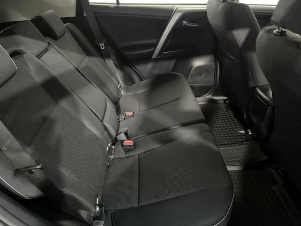 Toyota RAV4 IV (XA40) Рестайлинг с пробегом 2017 года, цена 2 275 000 рублей, 141595 км, внедорожник, Автокод Объявления