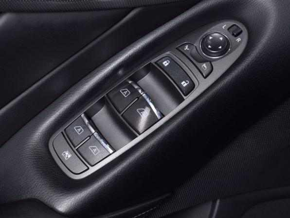 Infiniti Q50 I с пробегом 2016 года, цена 1 765 995 рублей, 235375 км, седан, Автокод Объявления