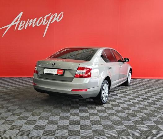 Skoda Octavia III (A7) с пробегом 2016 года, цена 1 569 000 рублей, 104500 км, лифтбек, Автокод Объявления