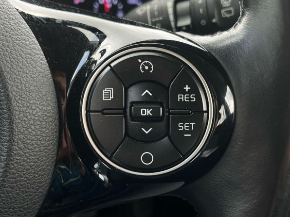 Kia Soul III с пробегом 2019 года, цена 1 930 000 рублей, 41800 км, хэтчбек, Автокод Объявления