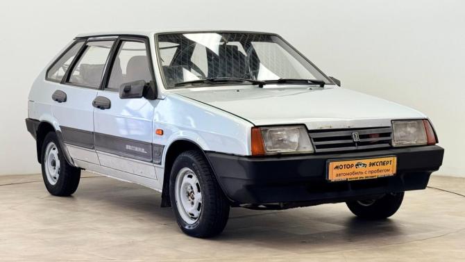 Lada (ВАЗ) 2109 с пробегом 2001 года, цена 75 000 рублей, 182810 км, хэтчбек, Автокод Объявления