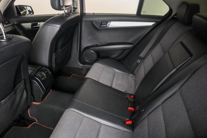 Mercedes-Benz C-Класс III (W204) с пробегом 2010 года, цена 949 000 рублей, 296000 км, седан, Автокод Объявления