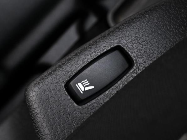 Renault Sandero II Рестайлинг с пробегом 2019 года, цена 1 059 000 рублей, 48154 км, хэтчбек, Автокод Объявления