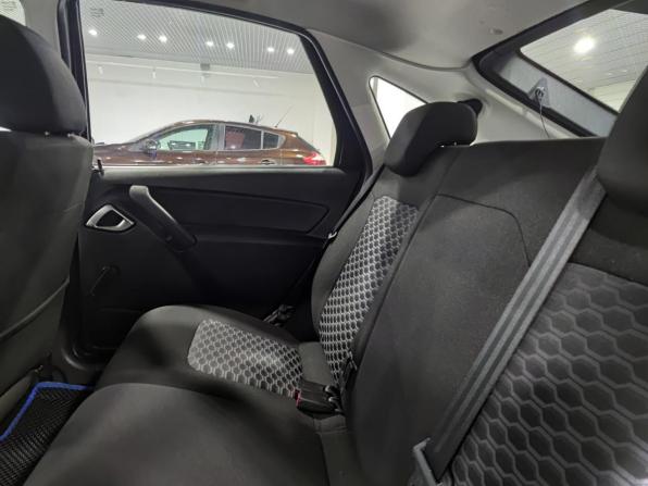 Lada (ВАЗ) Granta I Рестайлинг с пробегом 2023 года, цена 677 000 рублей, 37700 км, лифтбек, Автокод Объявления