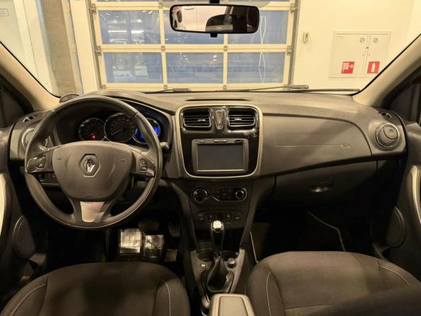 Renault Sandero II с пробегом 2015 года, цена 740 000 рублей, 245000 км, хэтчбек, Автокод Объявления