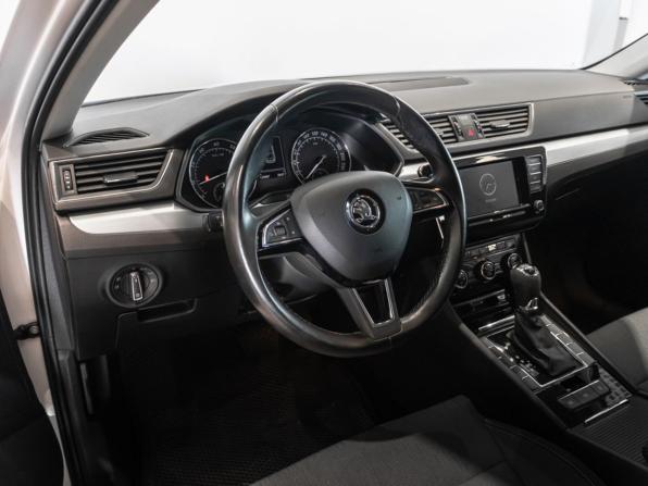 Skoda Superb III с пробегом 2017 года, цена 1 748 500 рублей, 129420 км, лифтбек, Автокод Объявления