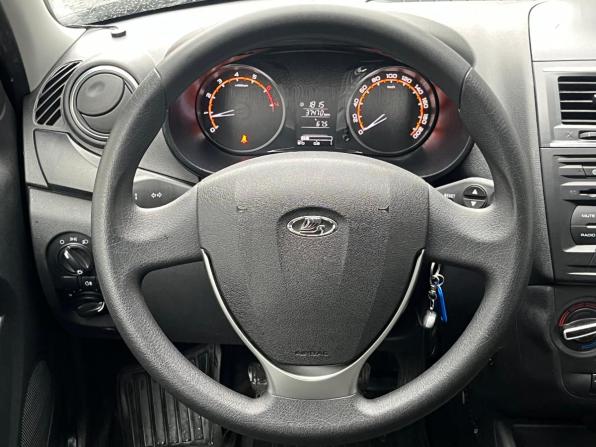 Lada (ВАЗ) Granta I Рестайлинг с пробегом 2024 года, цена 779 000 рублей, 37469 км, лифтбек, Автокод Объявления