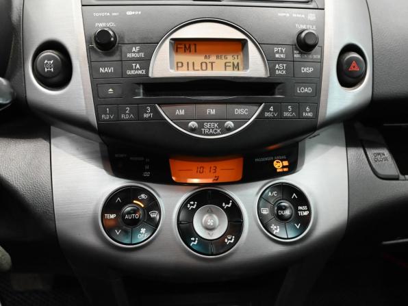 Toyota RAV4 III (XA30) с пробегом 2006 года, цена 1 100 000 рублей, 293814 км, внедорожник, Автокод Объявления