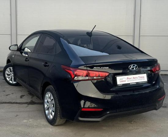 Hyundai Solaris II с пробегом 2017 года, цена 1 280 000 рублей, 87196 км, седан, Автокод Объявления