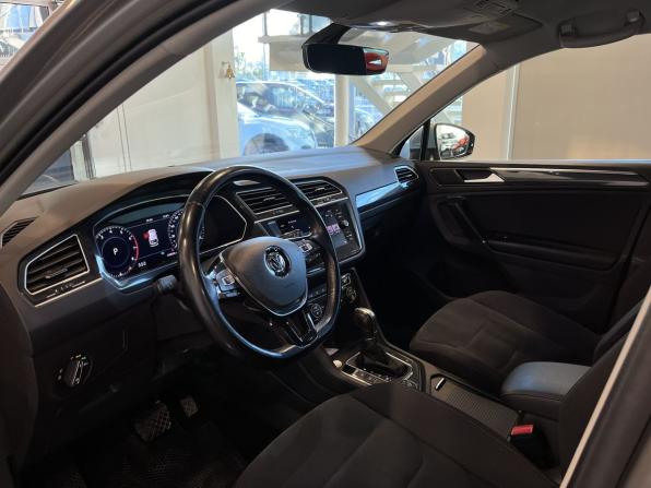 Volkswagen Tiguan II с пробегом 2018 года, цена 2 510 000 рублей, 130831 км, внедорожник, Автокод Объявления