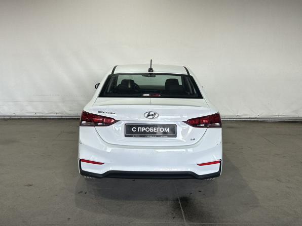 Hyundai Solaris II с пробегом 2017 года, цена 1 360 000 рублей, 95000 км, седан, Автокод Объявления