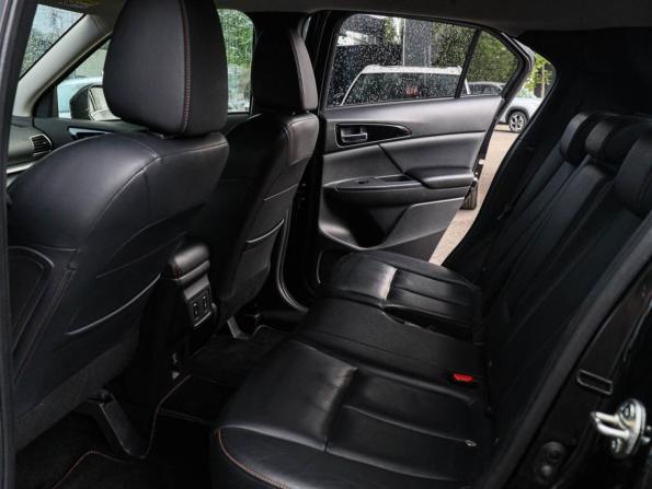 Mitsubishi Eclipse Cross I с пробегом 2018 года, цена 2 230 000 рублей, 72698 км, внедорожник, Автокод Объявления