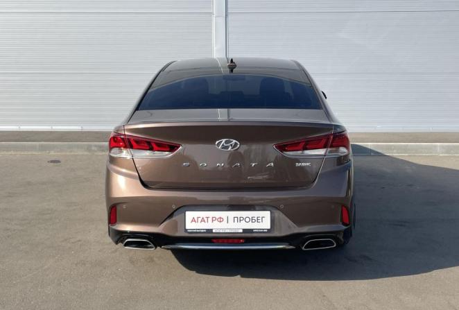 Hyundai Sonata VII (LF) Рестайлинг с пробегом 2018 года, цена 1 790 000 рублей, 99027 км, седан, Автокод Объявления
