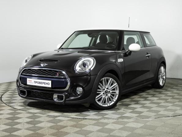 Mini Hatch III (F55/F56) с пробегом 2015 года, цена 1 995 000 рублей, 41090 км, хэтчбек, Автокод Объявления