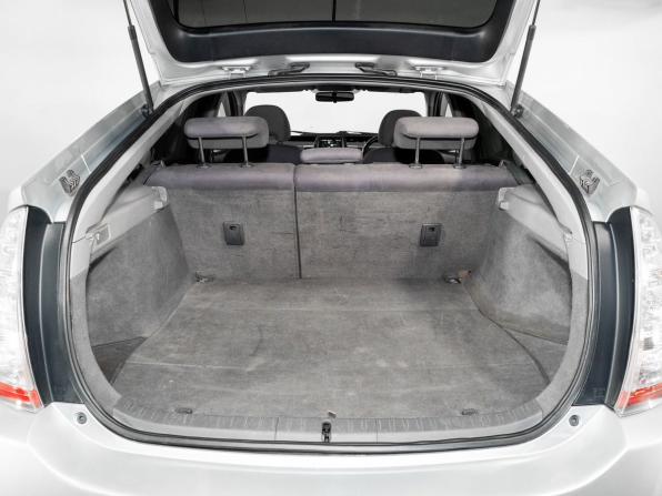 Toyota Prius II Рестайлинг (XW20) с пробегом 2008 года, цена 675 000 рублей, 430541 км, лифтбек, Автокод Объявления