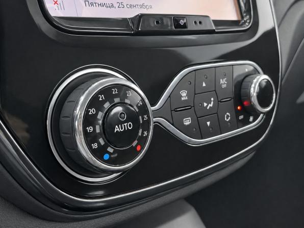 Renault Kaptur I с пробегом 2018 года, цена 1 649 000 рублей, 148367 км, внедорожник, Автокод Объявления