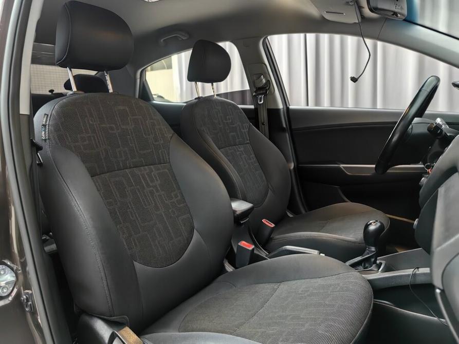Kia Rio III Рестайлинг Подольск  - изображение 7