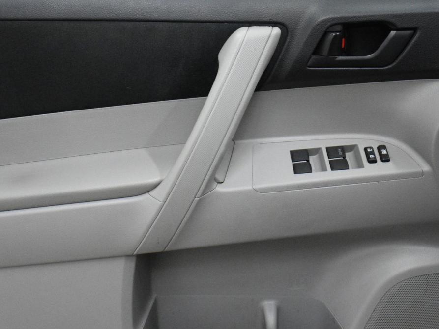 Toyota Highlander II (XU40) Рестайлинг Мурманск  - изображение 11