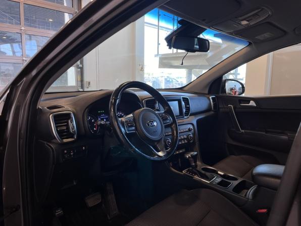 Kia Sportage IV Рестайлинг с пробегом 2018 года, цена 2 280 000 рублей, 138819 км, внедорожник, Автокод Объявления