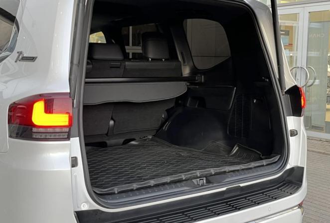 Toyota Land Cruiser 300 Series с пробегом 2021 года, цена 8 800 000 рублей, 121269 км, внедорожник, Автокод Объявления