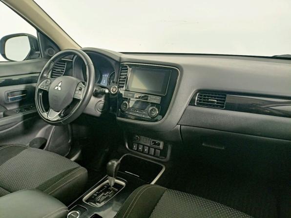 Mitsubishi Outlander III Рестайлинг 3 с пробегом 2019 года, цена 2 119 000 рублей, 106000 км, внедорожник, Автокод Объявления