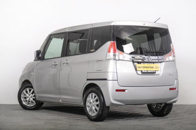 Suzuki Solio III с пробегом 2019 года, цена 999 000 рублей, 112500 км, микровэн, Автокод Объявления