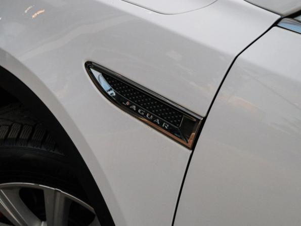Jaguar E-Pace I с пробегом 2018 года, цена 2 250 000 рублей, 137339 км, внедорожник, Автокод Объявления